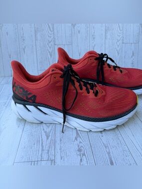 Hoka, Hoka One, Clifton 7 Running Tennis Shoes, Outdoor Shoes | Men’s 11